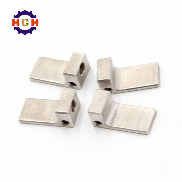 隨著新一代信息技術(shù)在加工業(yè)領(lǐng)域的應(yīng)用，滲透到了精密機(jī)械加工的各個(gè)環(huán)節(jié)